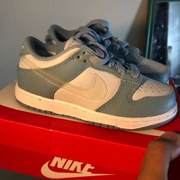 Arua kids sizes 10.5c - Picture 6 of 6